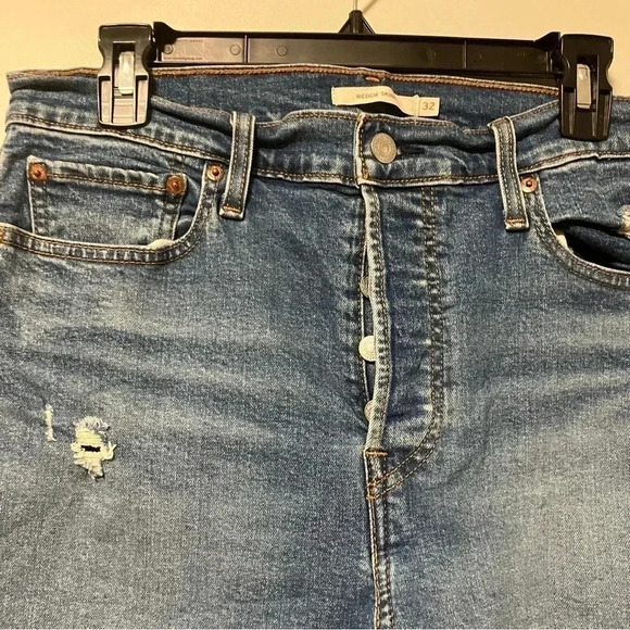 Levi’s  wedgie skinny distressed jeans 32 - Picture 7 of 8